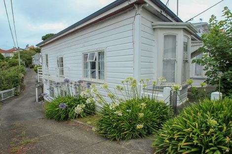 Photo of property in 23 Nairn Street, Mount Cook, Wellington, 6011