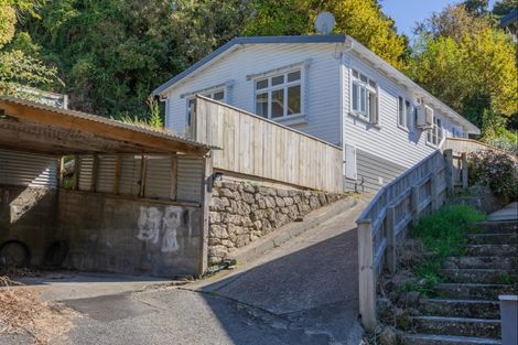 Photo of property in 7 Smale Terrace, Hospital Hill, Napier, 4110