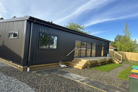 Photo of property in 142 Waenga Drive, Cromwell, 9310