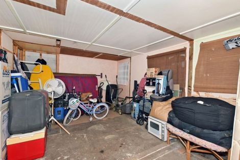 Photo of property in 1 Tikorangi Place, Morningside, Whangarei, 0110