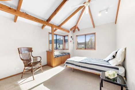 Photo of property in 4a Devon Road, Bucklands Beach, Auckland, 2012