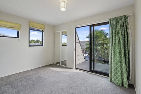 Photo of property in 2/80b Jeffreys Road, Fendalton, Christchurch, 8052