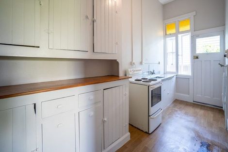 Photo of property in 432-434 Ferguson Street, Palmerston North, 4410