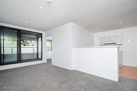 Photo of property in 11a/30 Westward Ho, Glen Eden, Auckland, 0602