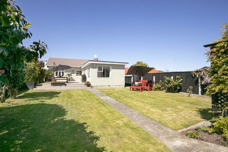 Photo of property in 17 Tennyson Street, Petone, Lower Hutt, 5012