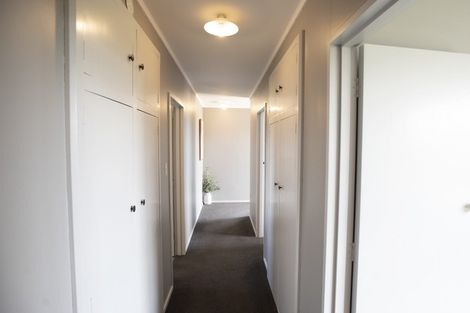 Photo of property in 3 Church Street, Winton, 9720