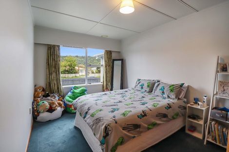 Photo of property in 132 Wise Street, Wainuiomata, Lower Hutt, 5014