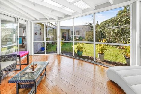 Photo of property in 35 Balfour Crescent, Riverlea, Hamilton, 3216