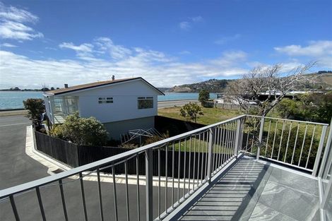 Photo of property in 2/79 Beachville Road, Redcliffs, Christchurch, 8081