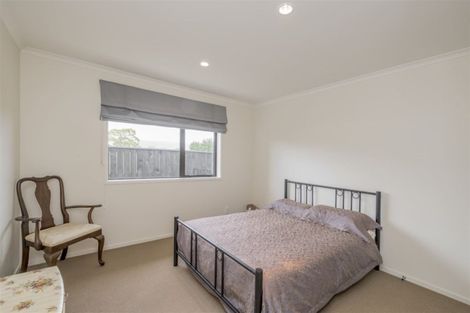 Photo of property in 38 Okarito Avenue, Levin, 5510
