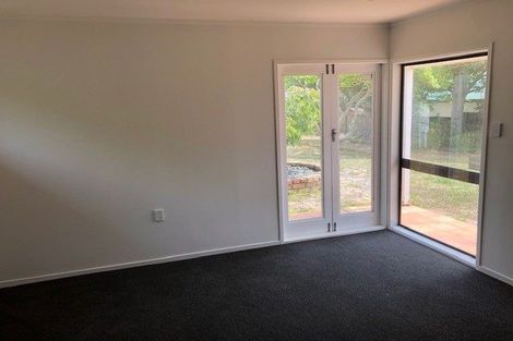 Photo of property in 4 Beatrice Avenue, Hillcrest, Auckland, 0627