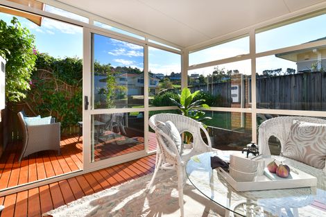 Photo of property in 4 Astor Place, Orewa, 0931