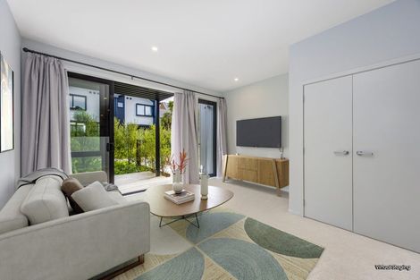 Photo of property in 2d Nerita Place, Long Bay, Auckland, 0630