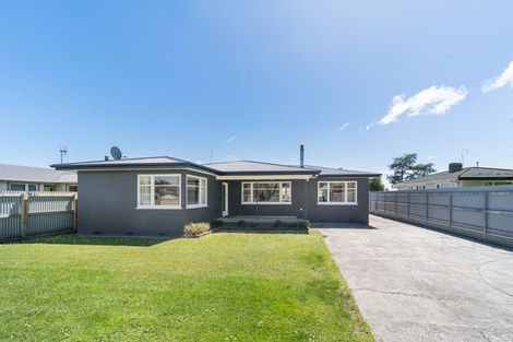 Photo of property in 49 College Street, Awapuni, Palmerston North, 4412