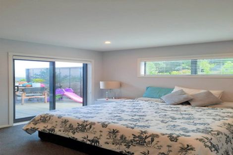 Photo of property in 98a Conclusion Street, Ascot Park, Porirua, 5024