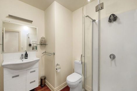 Photo of property in 88 Victoria Road, Devonport, Auckland, 0624