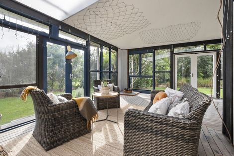 Photo of property in 268 Turitea Road, Turitea, Palmerston North, 4472