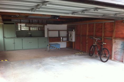 Photo of property in 4 Haynes Avenue, Upper Riccarton, Christchurch, 8041