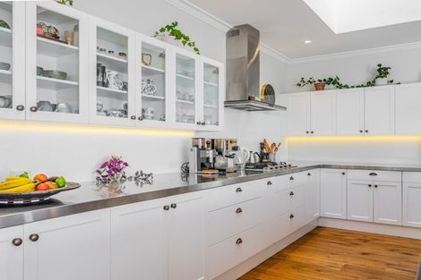 Photo of property in 80b Hackthorne Road, Cashmere, Christchurch, 8022