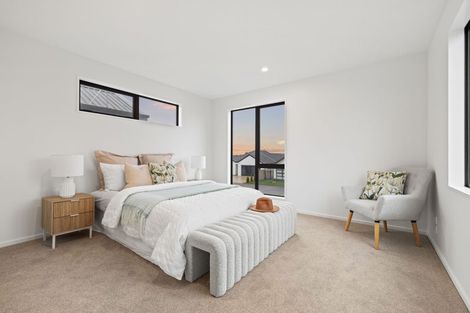 Photo of property in 6 Akoranga Place, Hornby, 8042