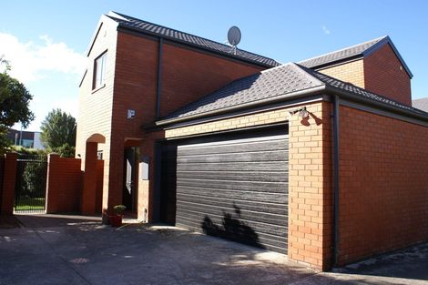 Photo of property in 132 Ilam Road, Ilam, Christchurch, 8041