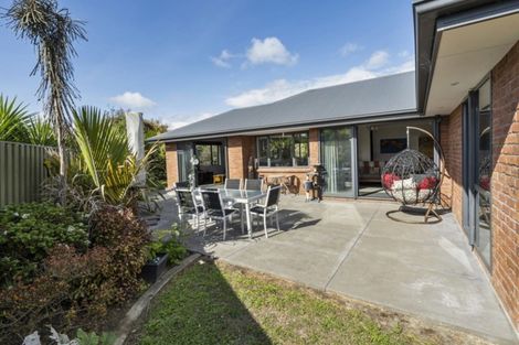 Photo of property in 12 Adrien Way, Awapuni, Palmerston North, 4412