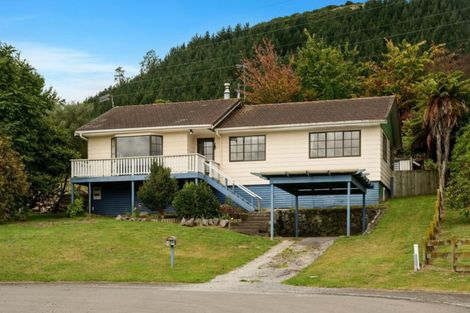Photo of property in 9 Motoi Place, Ngongotaha, Rotorua, 3010