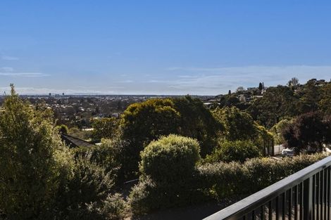 Photo of property in 2/35a Hackthorne Road, Cashmere, Christchurch, 8022