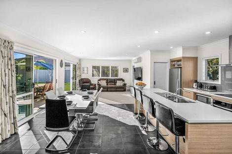 Photo of property in 29 Aoraki Road, Poraiti, Napier, 4112