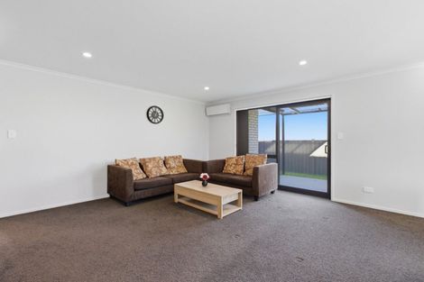 Photo of property in 12 Godwit Lane, Welcome Bay, Tauranga, 3112