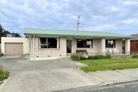 Photo of property in 5a Duthie Street, Milton, 9220