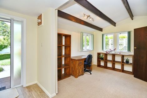 Photo of property in 402 Halswell Road, Halswell, Christchurch, 8025