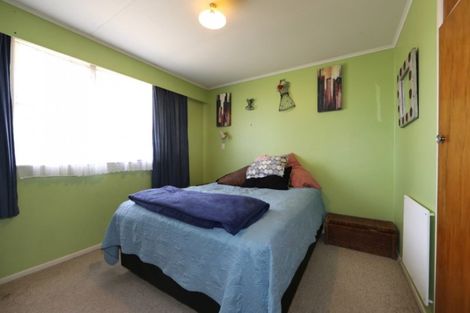 Photo of property in 12 Folkestone Drive, Flaxmere, Hastings, 4120