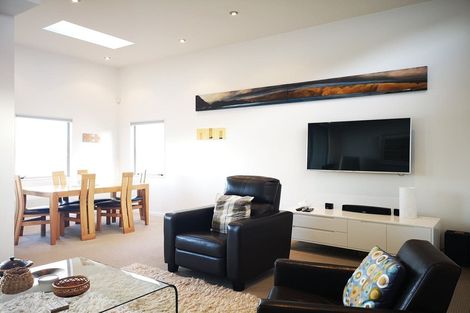 Photo of property in Marrakech Cafe, 10/305 Evans Bay Parade, Hataitai, Wellington, 6021