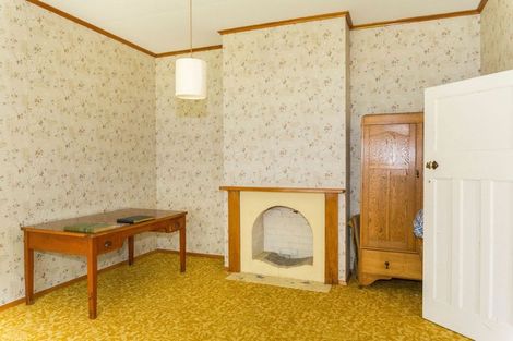 Photo of property in 20 Swinburn Street, Dannevirke, 4930