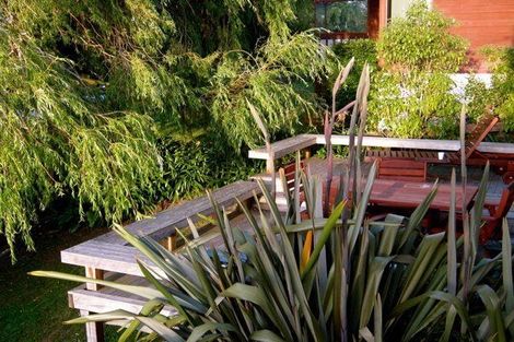 Photo of property in 1/14 Pax Avenue, Forrest Hill, Auckland, 0620