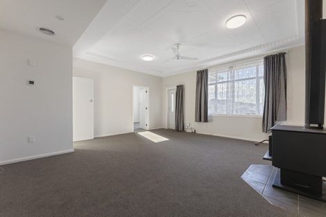 Photo of property in 11 Balmoral Street, Oamaru North, Oamaru, 9400