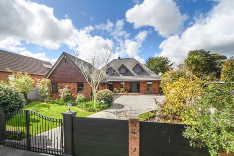 Photo of property in 81 Waterloo Crescent, Hokowhitu, Palmerston North, 4410