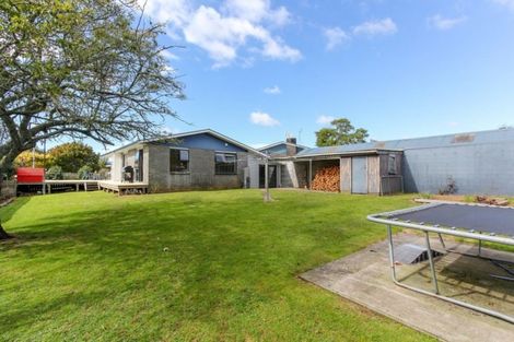 Photo of property in 16 Rewa Street, Inglewood, 4330