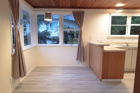 Photo of property in 73 Elmslie Road, Pinehaven, Upper Hutt, 5019