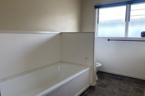 Photo of property in 18 Scully Crescent, Onekawa, Napier, 4110