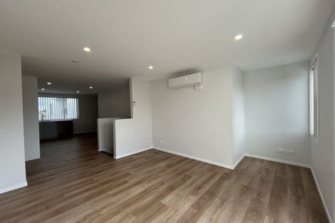 Photo of property in 9 Pukakaho Lane, Papatoetoe, Auckland, 2025