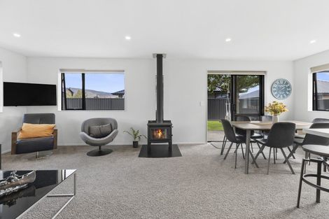 Photo of property in 3 Searle Drive, Cromwell, 9310