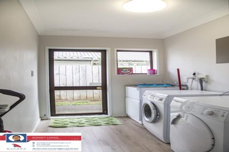 Photo of property in 1 Larkspur Court, The Gardens, Auckland, 2105