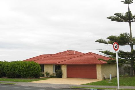 Photo of property in 1149 Whangaparaoa Road, Gulf Harbour, Whangaparaoa, 0930