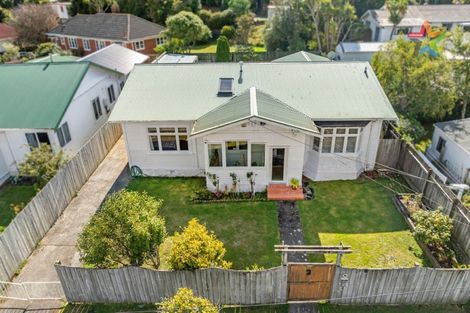 Photo of property in 2 Hildreth Street, Karori, Wellington, 6012