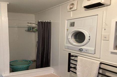 Photo of property in 75a Todman Street, Brooklyn, Wellington, 6021