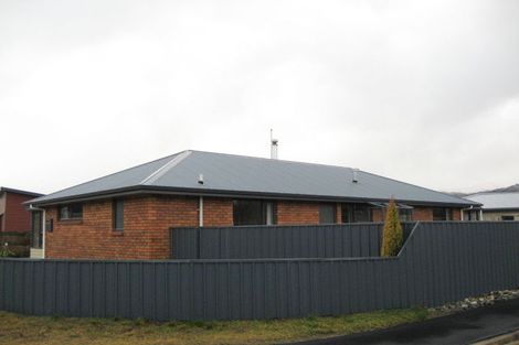 Photo of property in 2 Farrier Court, Cromwell, 9310