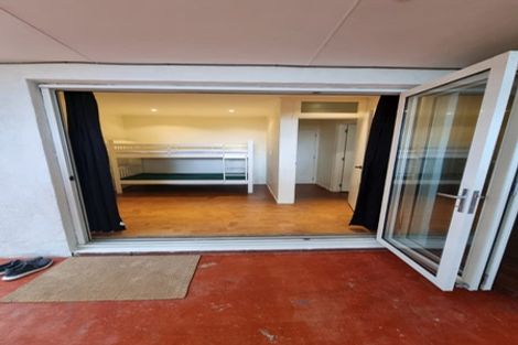 Photo of property in 2/58 Cliff Road, Torbay, Auckland, 0630