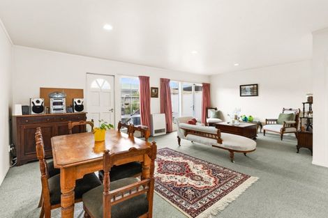 Photo of property in 102c Southampton Street West, Hastings, 4122